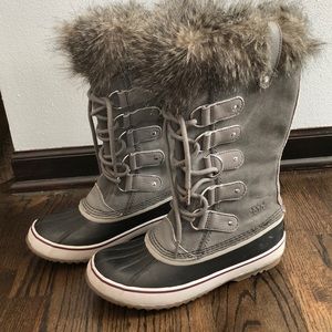 Sorel Joan of Arctic boots